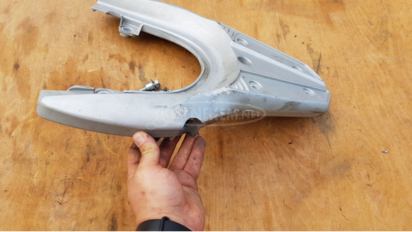 Malaguti Centro 125 - 160 hátsó kapaszkodó - 2/10