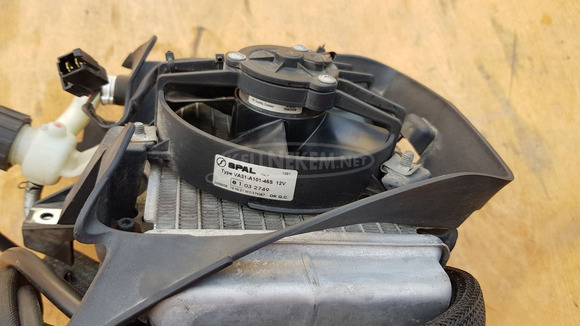 Malaguti Centro 125 - 160 hűtő - 3/10