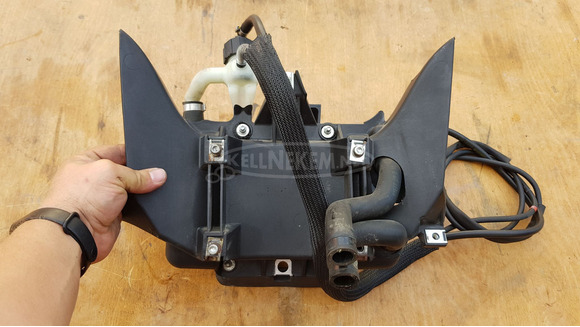 Malaguti Centro 125 - 160 hűtő - 4/10