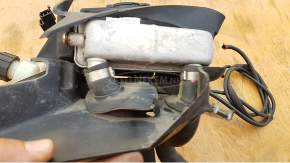 Malaguti Centro 125 - 160 hűtő - 6/10