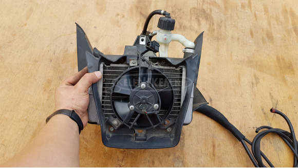 Malaguti Centro 125 - 160 hűtő - 10/10