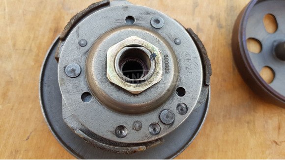 Malaguti Centro 125 - 160 kuplung - 9/10