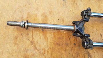 Malaguti Centro 125 - 160 komplett első villa