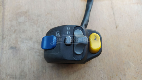 Malaguti Centro 125 - 160 kormánykapcsoló balos - 7/7