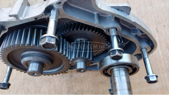 Malaguti Centro 160 hátsó végáttétel - 6/9