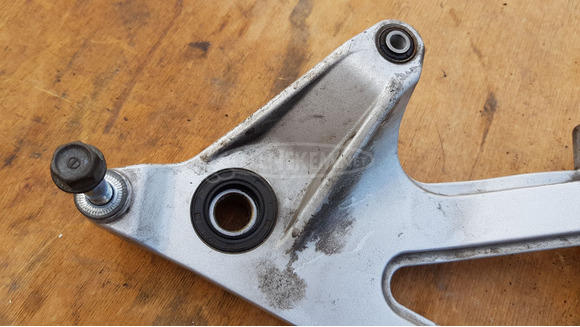 Malaguti Centro 125 - 160 hátsó lengőkar - 2/7