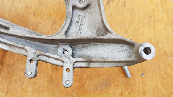 Malaguti Centro 125 - 160 hátsó lengőkar - 6/7