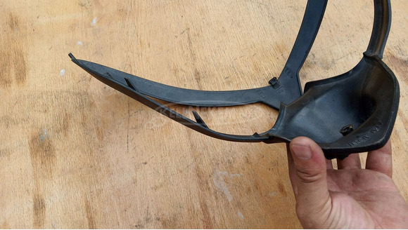 Malaguti Centro 125 - 160 hátsó lámpa keret - 7/8