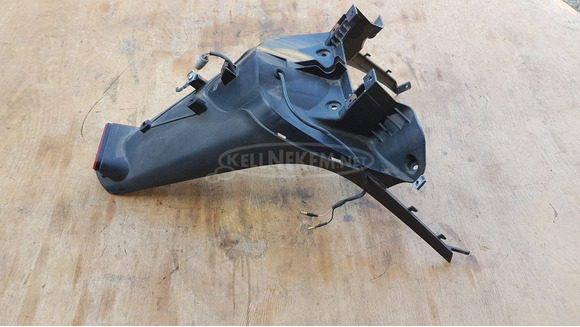 Malaguti Centro 125 - 160 hátsó sárvédő - 4/8