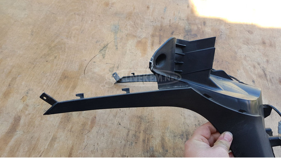 Malaguti Centro 125 - 160 hátsó sárvédő - 7/8