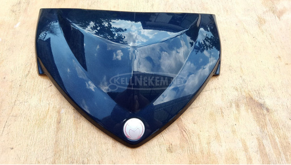 Malaguti Centro 125 - 160 homlokidom felső - 4/9