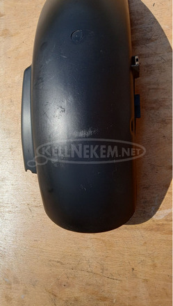 Malaguti Centro 125 - 160 I.E hátsókerék feletti idom - 2/8