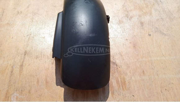 Malaguti Centro 125 - 160 I.E hátsókerék feletti idom - 7/8