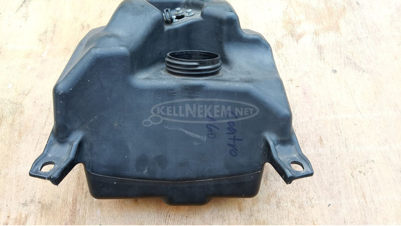 Malaguti Centro 125 - 160 üzemanyag tank - 3/10