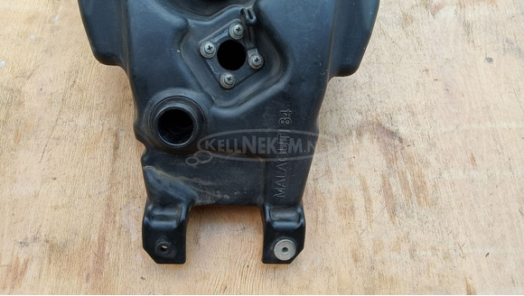 Malaguti Centro 125 - 160 üzemanyag tank - 5/10