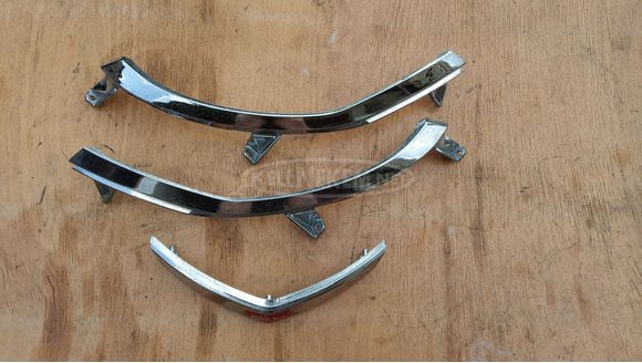 Malaguti Centro 125 - 160 homlokidom keret - 1/9