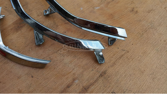 Malaguti Centro 125 - 160 homlokidom keret - 3/9