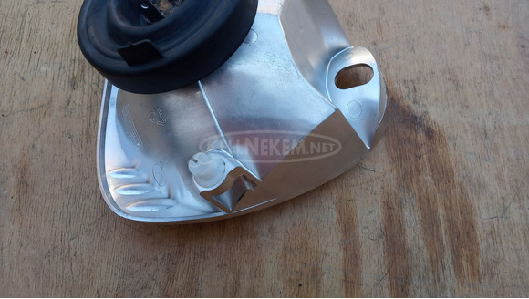 Malaguti Centro 125 - 160 első lámpa foncsor - 8/9