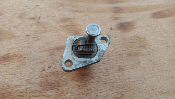 Malaguti Centro 125 - 160 vezérműlánc feszítő patron - 4/5