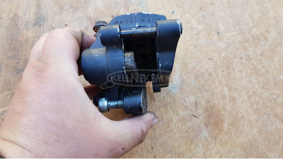 Aprilia scarabeo light 125 - 200 első féknyereg - 5/8