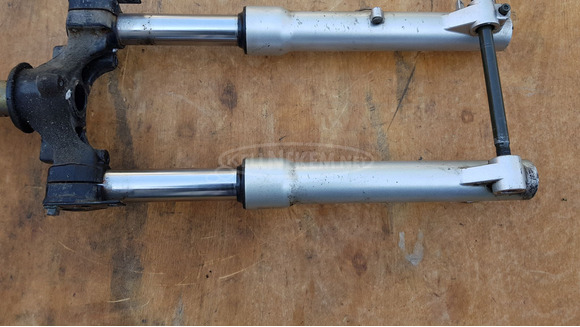 Aprilia scarabeo light 125 - 200 első villa - 2/9