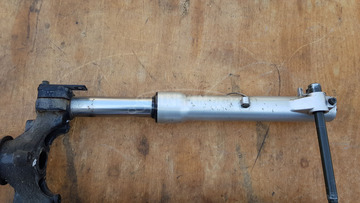 Aprilia scarabeo light 125 - 200 első villa