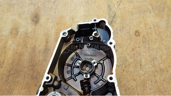 Aprilia scarabeo light 125 - 200 gyújtásfedél vízpumpával - 8/9