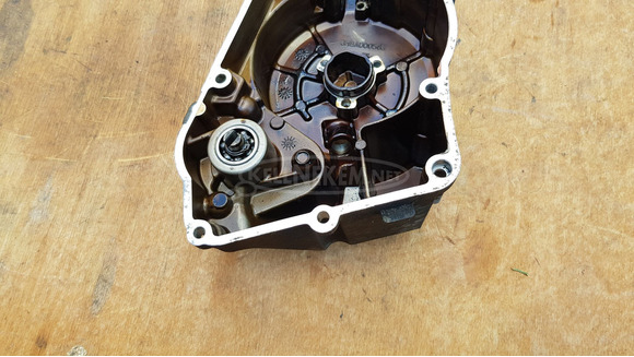 Aprilia scarabeo light 125 - 200 gyújtásfedél vízpumpával - 9/9