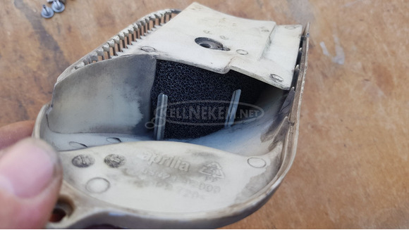 Aprilia scarabeo light 125 - 200 kuplung fedél borítás - 9/9