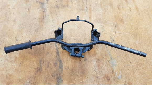 Aprilia scarabeo light 125 - 200 kormány - 1/8