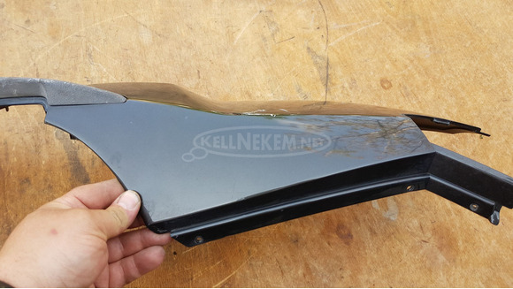 Aprilia scarabeo light 125 - 200 első idom alsó balos - 7/9