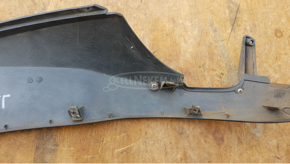 Aprilia scarabeo light 125 - 200 első idom alsó jobbos - 6/10