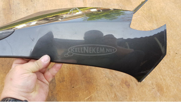 Aprilia scarabeo light 125 - 200 első idom alsó jobbos - 9/10