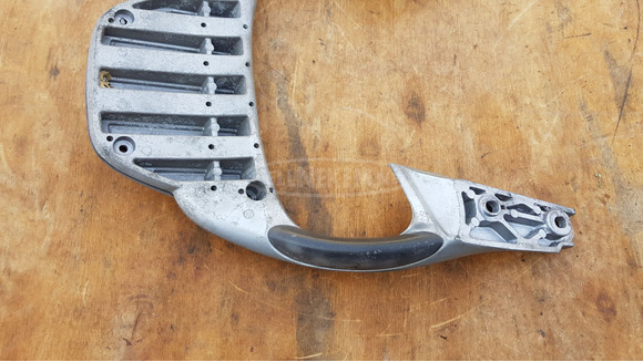 Aprilia scarabeo light 125 - 200 hátsó kapaszkodó - 6/8