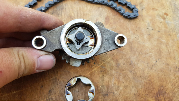 Aprilia scarabeo light 125 - 200 olajpumpa - 3/6