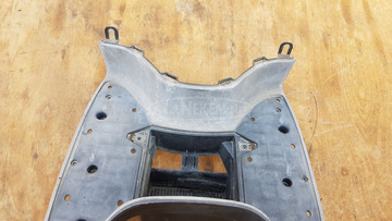 Aprilia scarabeo light 125 - 200 taposó