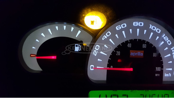 Aprilia scarabeo light 125 - 200 km óra 34648 km - 10/10