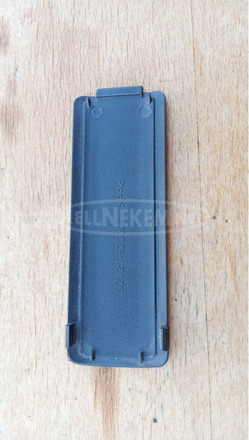 Aprilia scarabeo light 125 - 200 alvázszámot takaró műanyag - 2/2