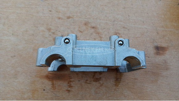 Aprilia scarabeo light 125 - 200 felső csapágyház - 4/6