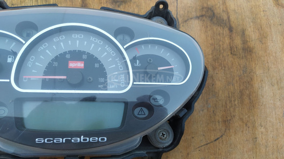 Aprilia scarabeo light 125 - 200 km óra - 4/9