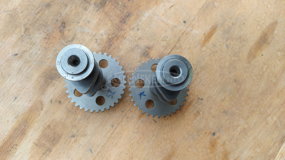 Aprilia scarabeo light 125 - 200 vezérműtengely pár - 8/9