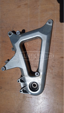 Aprilia scarabeo light 125 - 200 hátsó lengőkar - 1/8