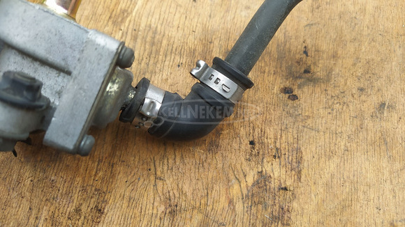 Aprilia scarabeo light 125 - 200 karburátoros kartergáz visszavezető - 2/6