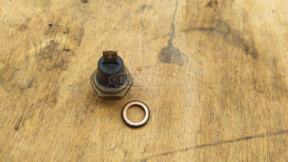 Aprilia scarabeo light 125 - 200 olajnyomás gomba - 3/4