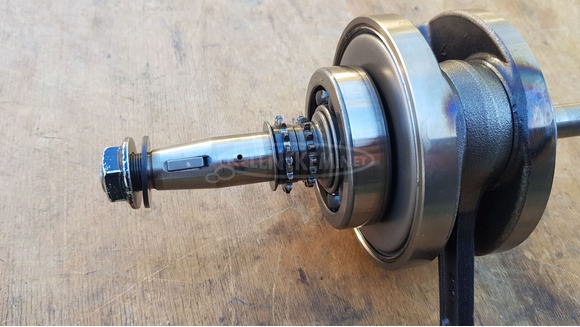 Honda Foresight 250 főtengely - 2/9