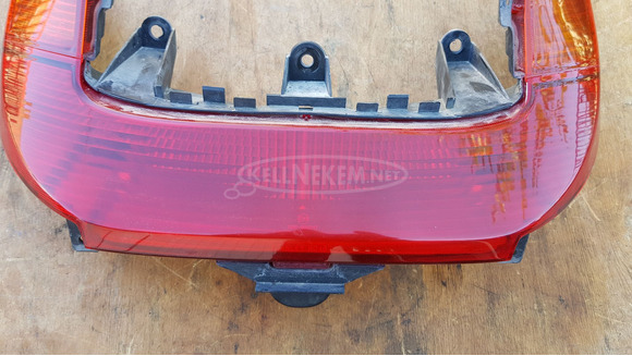 Honda Foresight 250 hátsó lámpa - 3/9