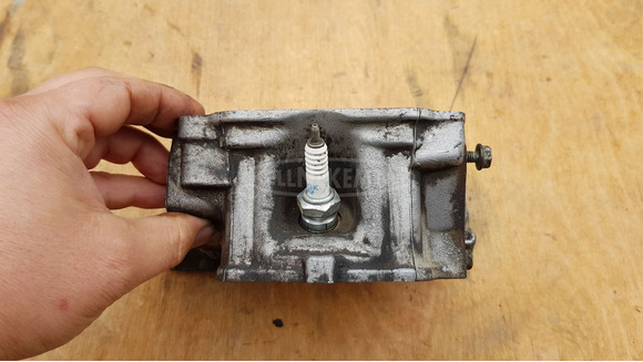 Honda Foresight 250 hengerfej - 4/9