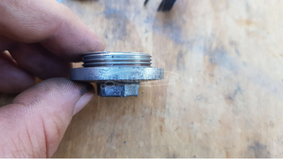 Honda Foresight 250 olajleeresztő csavar - 3/4