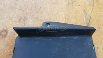 Honda Foresight 250 szervízfedél sisaktartóba