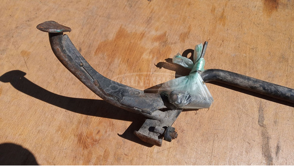 Honda Foresight 250 középtámasz - 5/10